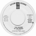 1977_Tim_Moore_In_The_Middle